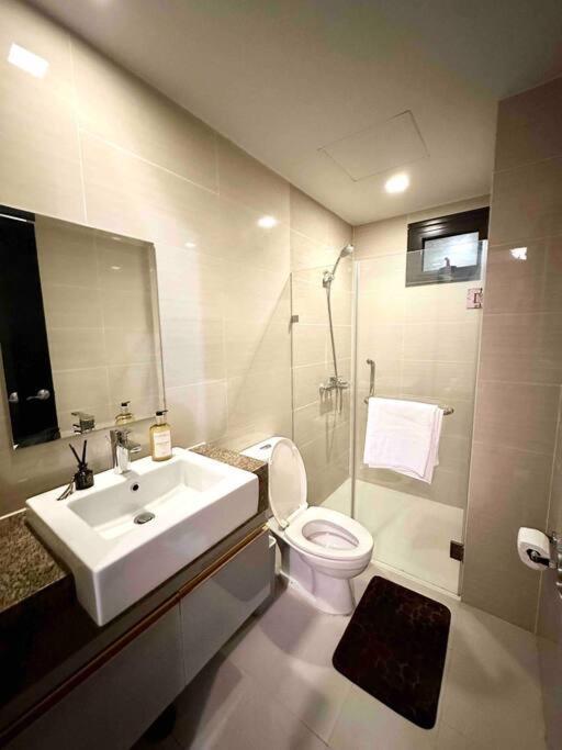 Airport Naia Terminal 3 Insane Interior Appartement Manilla Buitenkant foto